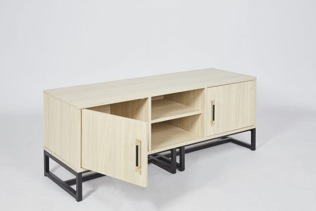 Light Maple TV Unit With Black & Gold Detailing ROOBBA